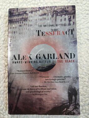 🎁5/$25 Alex Garland The Tesseract Paperback 2000 Riverhead Trade Fiction Used